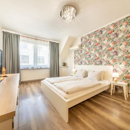 Valentina Apartment In Citycenter Budapesta Exterior foto